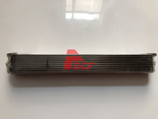 S6D155 10P 600-651-1161 Ekskavatör için Yağ Soğutucu Çekirdek