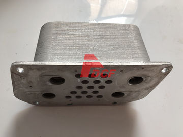 Ekskavatör Makine Parçaları İçin D6D Motor Yağı Soğutucu Kapak Çekirdeği